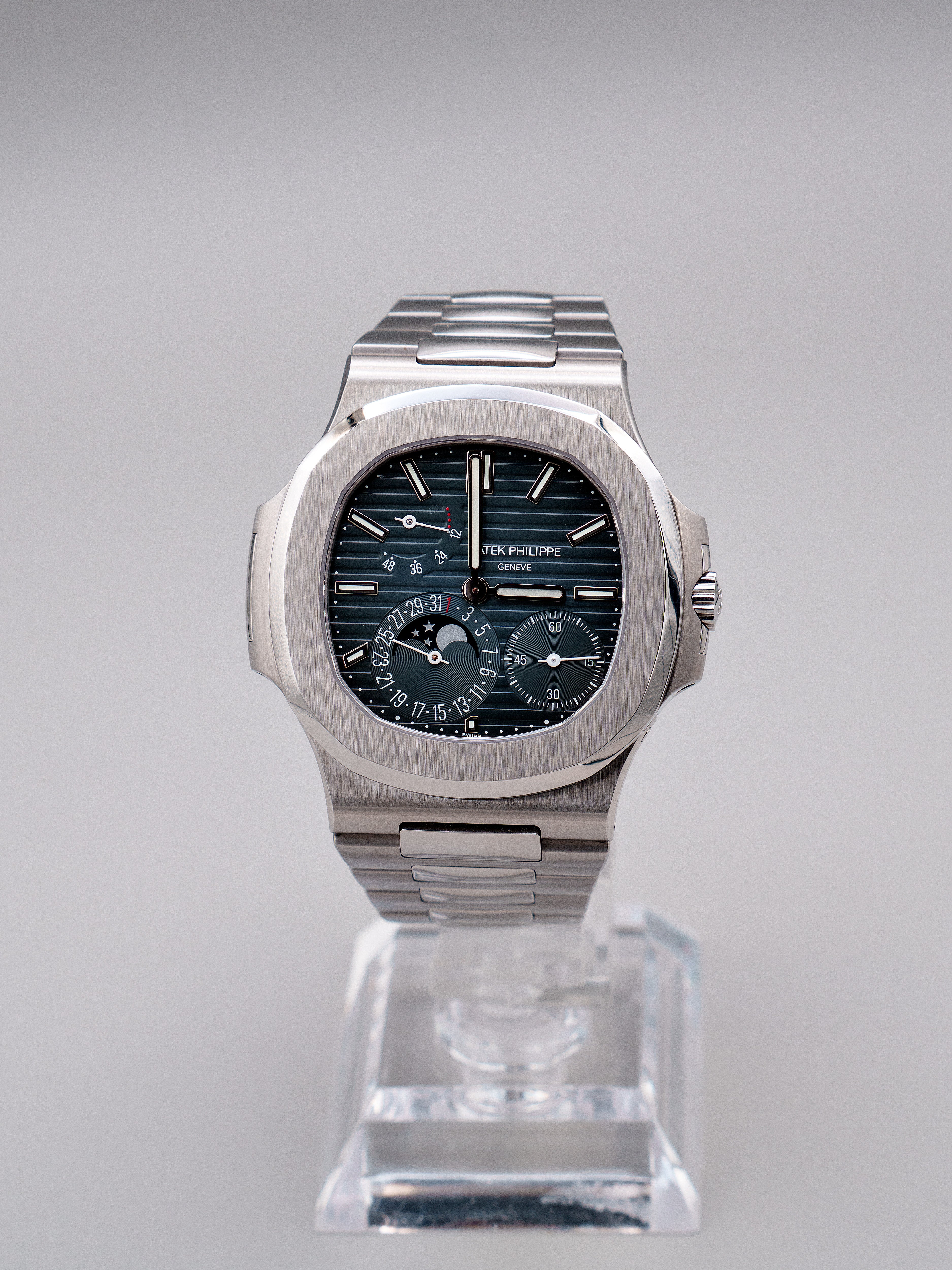 Patek Philippe 5712A