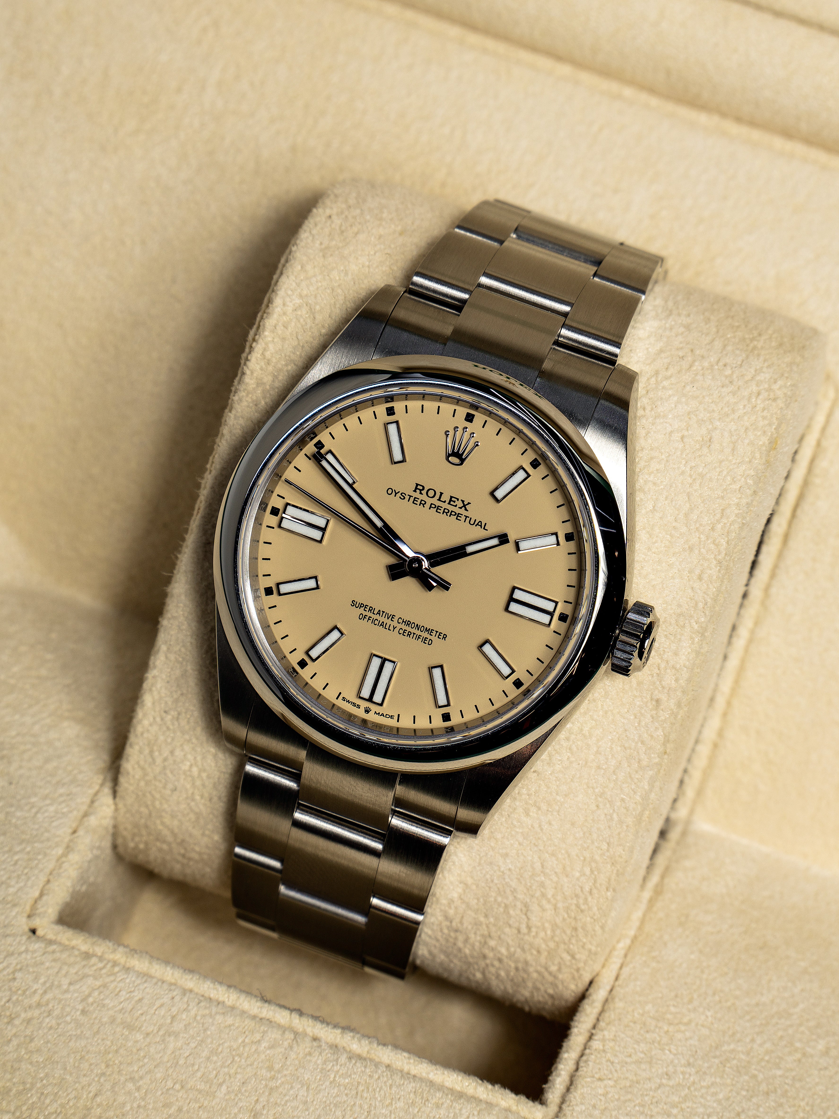 Rolex Oyster Perpetual Beige (41)